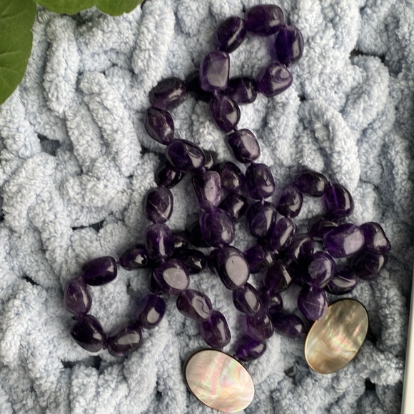 Genuine Amethyst with Abalone Clasp Necklace - Picture 3 of 7